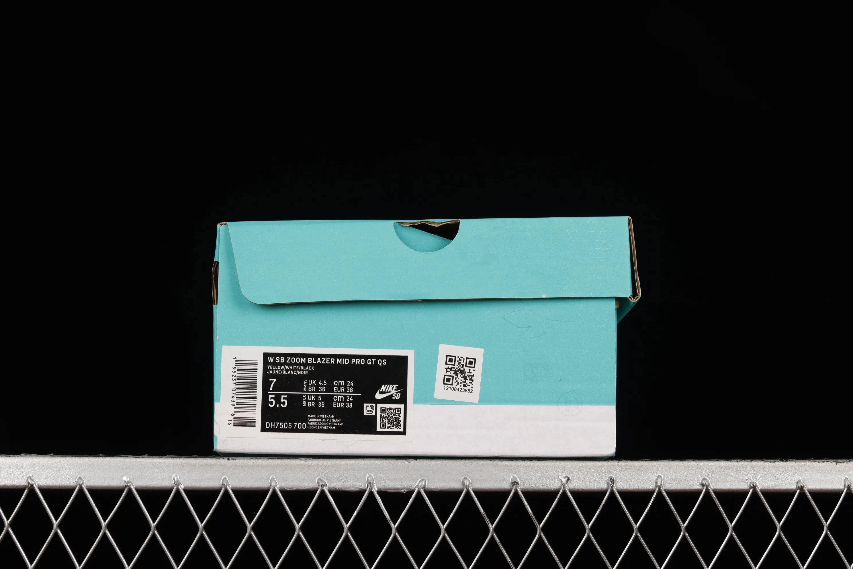 All categories Nk SB Dunk series Nk Force 58 simplified skate shoes Nk SB Zoom Blazer Low Pro GT QS Trail Blazer low-top casual skate shoes DH7505-700